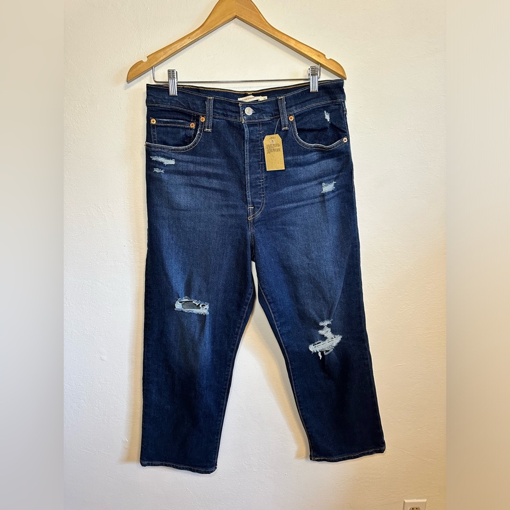 NEW Levi’s Women’s Ribcage Straight Ankle Dark Wash Distressed Jeans Size 31